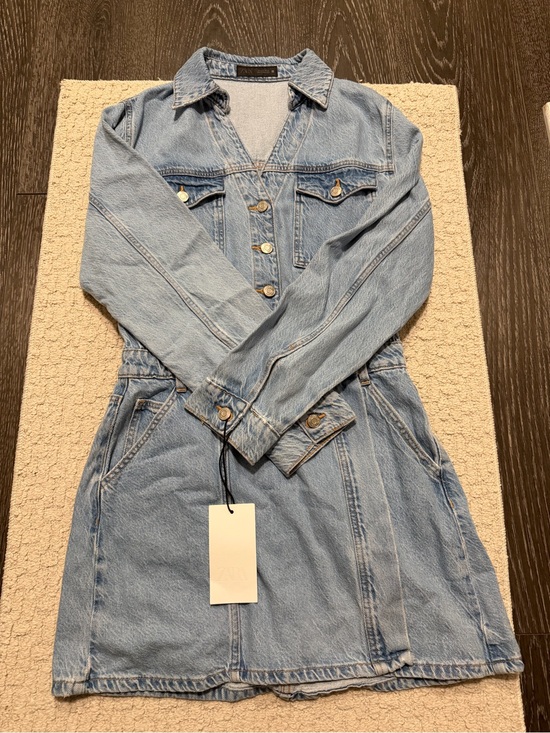 Zara Dresses & Skirts - Zara Light Blue Denim Long Sleeve Dress